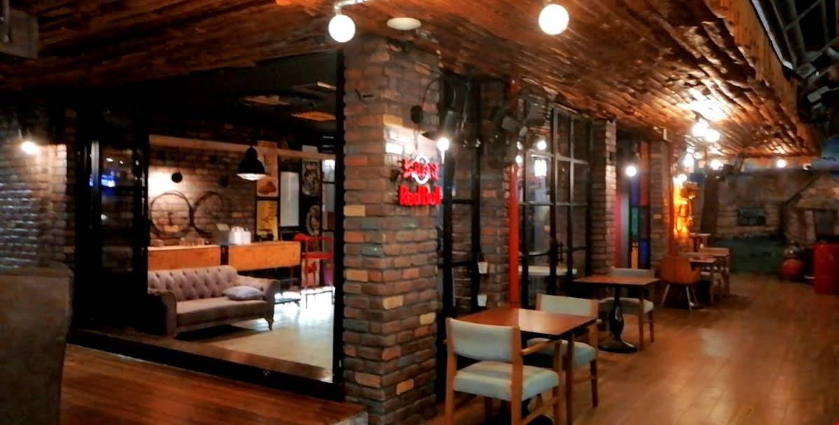 Voswos Garage Coffee Hotel Antalya Kültér fotó