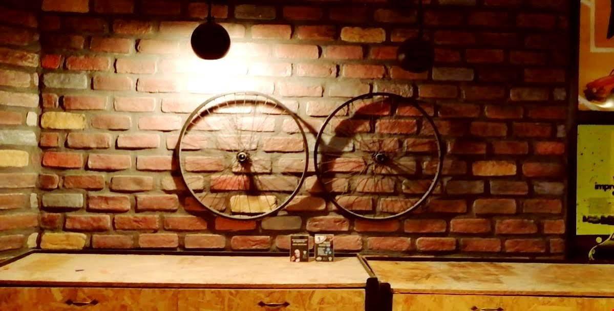 Voswos Garage Coffee Hotel Antalya Kültér fotó