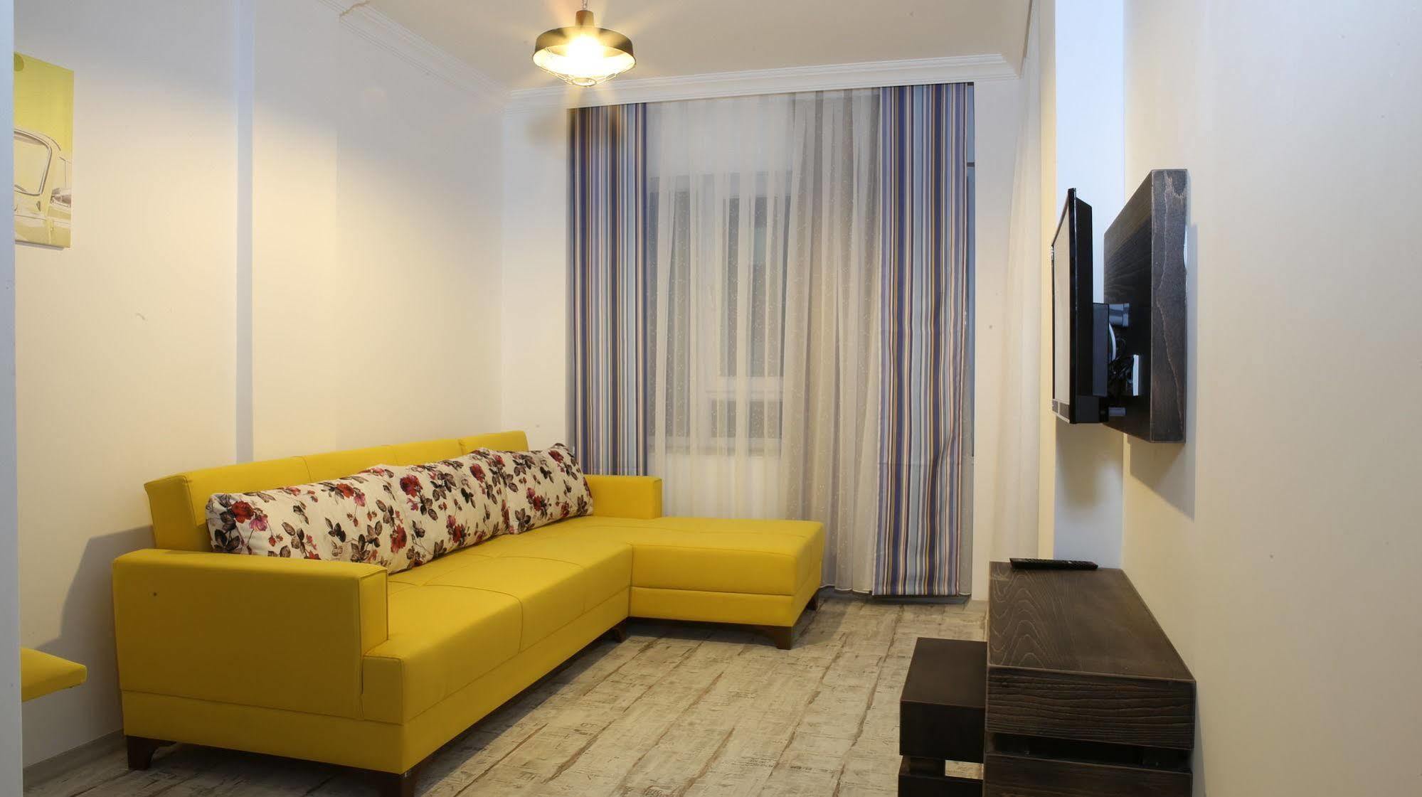 Voswos Garage Coffee Hotel Antalya Kültér fotó